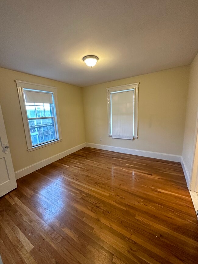 Photo - 7 Stedman St Apartments Unit 3