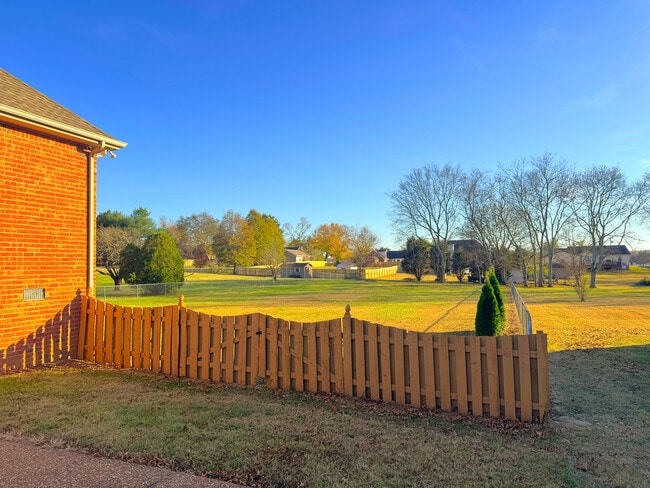 Photo - 806 Muscogee Way