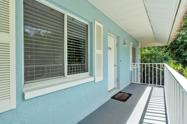 Photo - 5685 Whitaker Rd Townhome