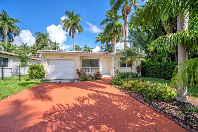 Photo - Beautiful home in quiet neighborhood