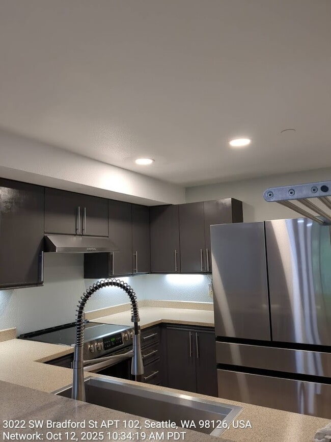 Photo - 3022 SW Bradford St Unit 104