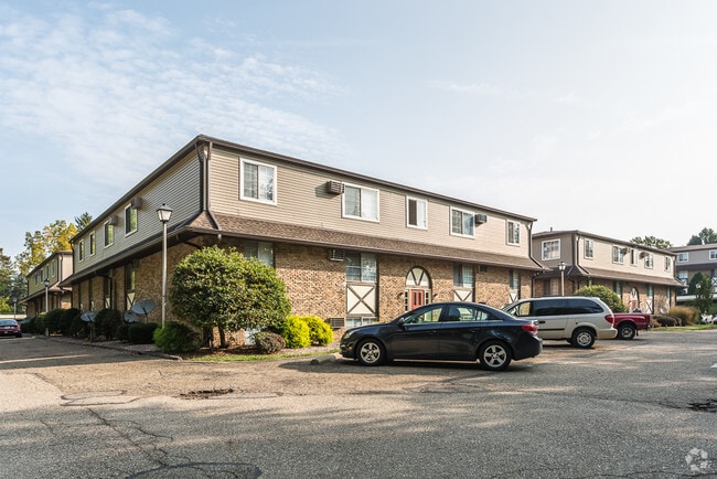 Oak Glen Apartments For Rent in Canton, OH