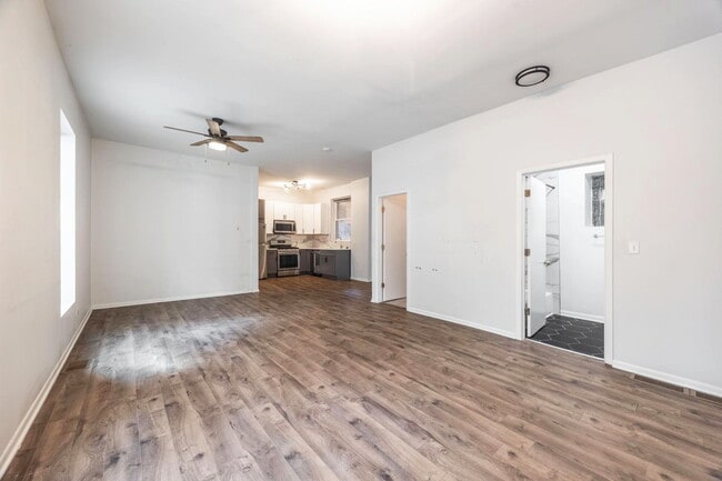 Photo - 2724 W Chicago Ave Unit 1