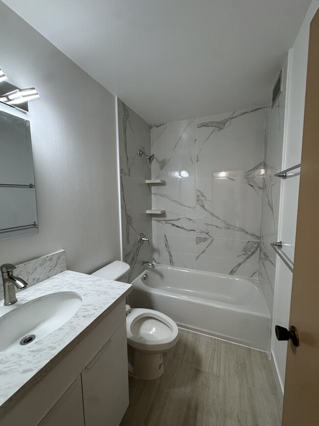 Photo - 3030 Ala Ilima St