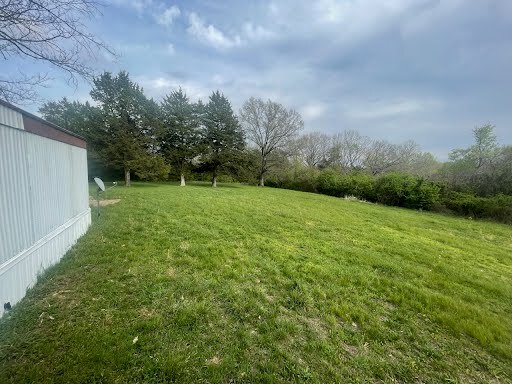 Photo - 2170 N Service Rd W