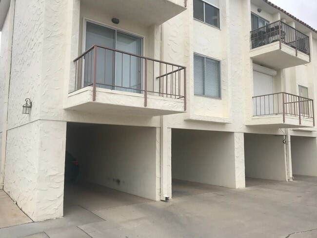 Photo - BURK0571 Unit Apt 4