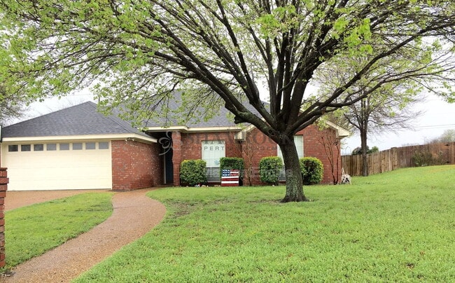 Building Photo - 260 Cross Country Dr Rental