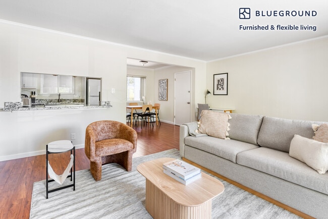 Photo - 837 Cowper St Unit SI FL2-ID1015