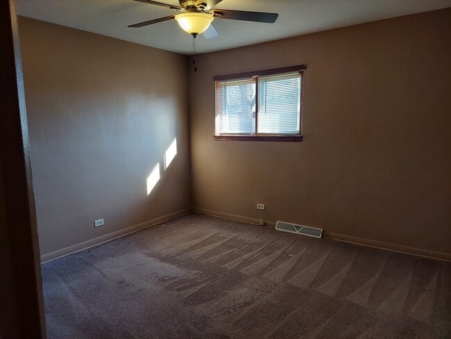 Photo - 711 S West St