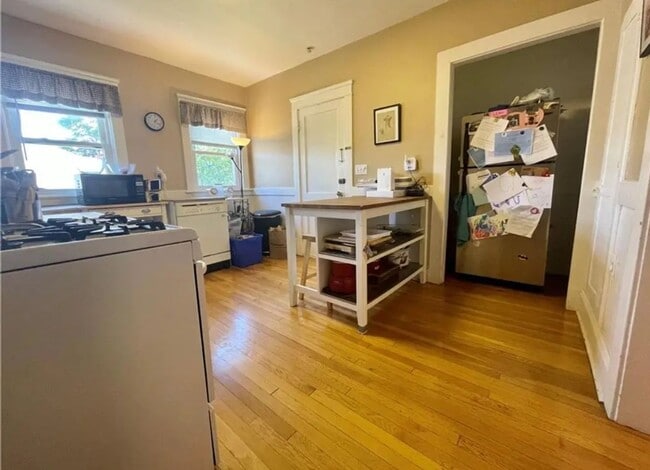 Photo - 116-118 Lafayette Street Unit #2