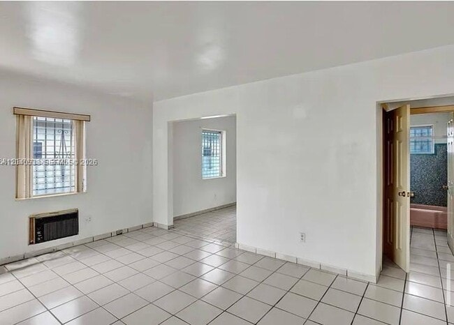 Photo - 831 NW 21st Ct