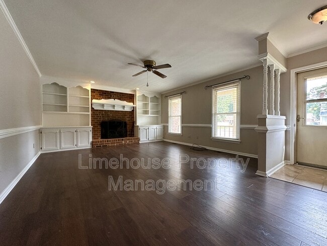 Photo - 4033 Kalona Rd