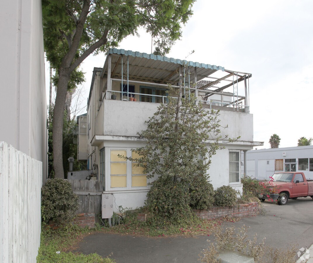 Photo - 7615 El Cajon Blvd