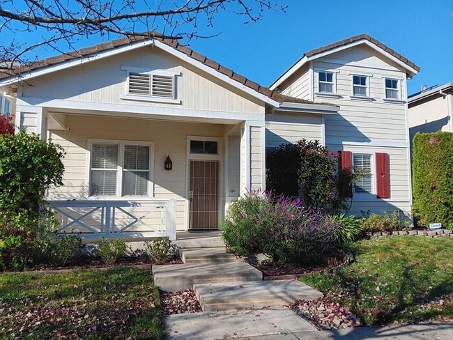 Beautiful 4 Bed 3 Bath Single Family Home in Santa Rosa- $3,250 per month! - Beautiful 4 Bed 3 Bath Single Family Home in Santa Rosa- $3,250 per month!