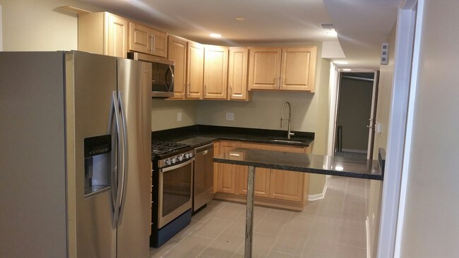 Photo - 2150 N Kenneth Ave Unit Garden