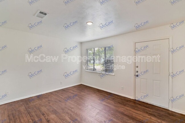 Photo - 2848 Beasley Dr