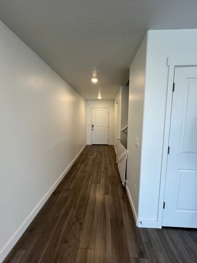 Photo - Beautiful Modern Townhome