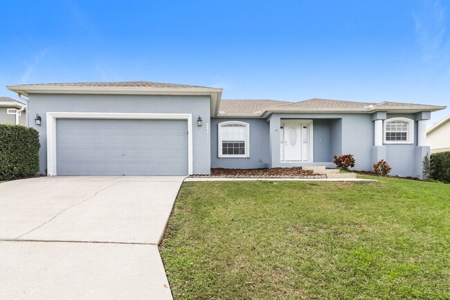 Building Photo - 8834 Pebblebrooke Dr