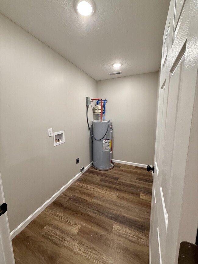 Photo - 107 Losey St Unit 2