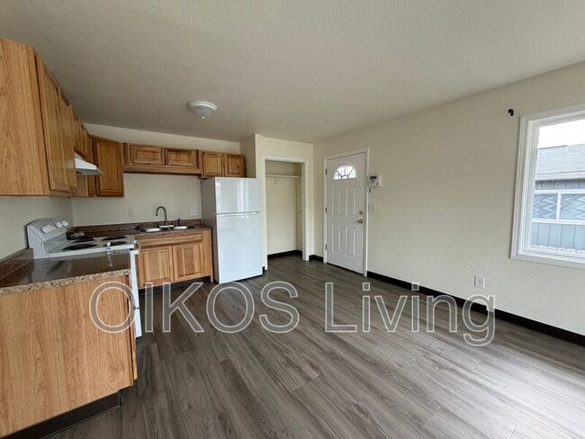 Photo - 138 N Klevin St