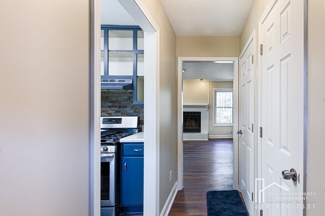 Photo - 6080 Stone Wood Dr NW