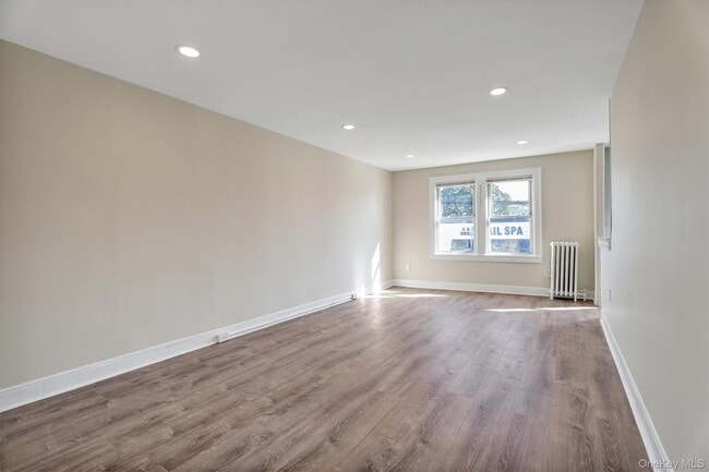 Photo - 641 Willis Ave Unit 2 Front