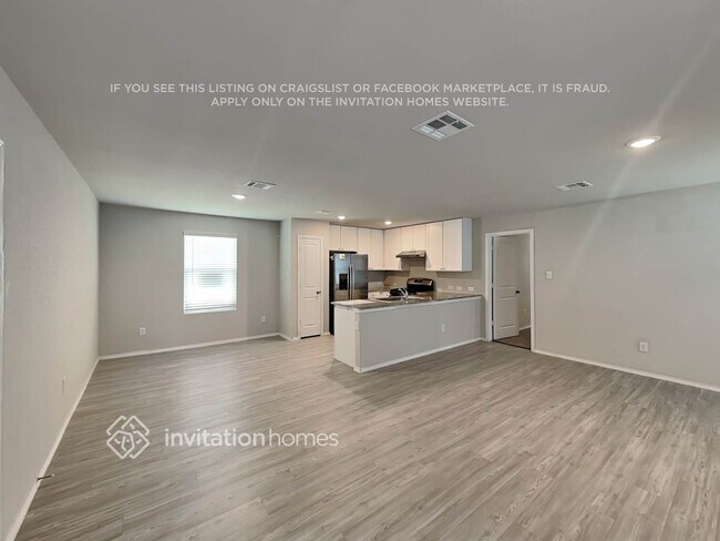 Photo - 7218 Lincoln Trce