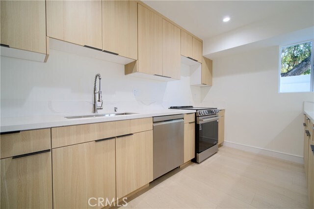 Photo - 257 S Ave 54