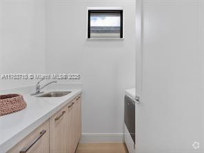 Building Photo - 4440 NW 80th Ave Rental