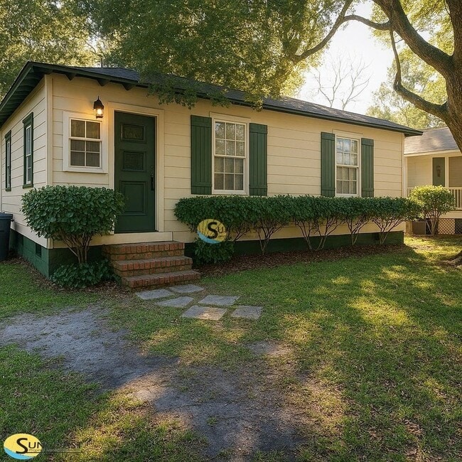 Building Photo - 1291 Randolph St