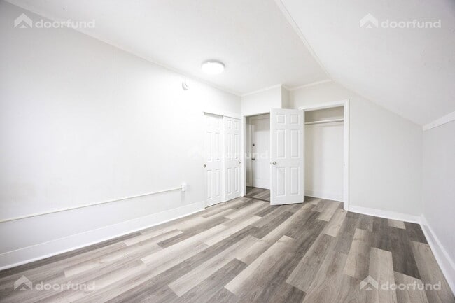 Photo - 3 Lyman St Unidad 7