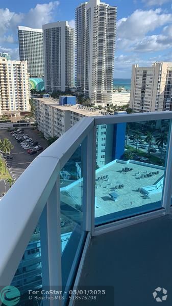 Building Photo - 1945 S Ocean Dr Unit 1408 Rental
