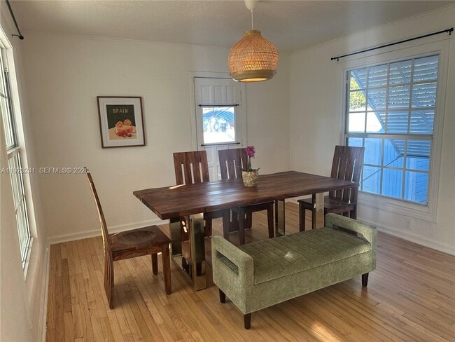 Photo - 3927 SW 64th Ave