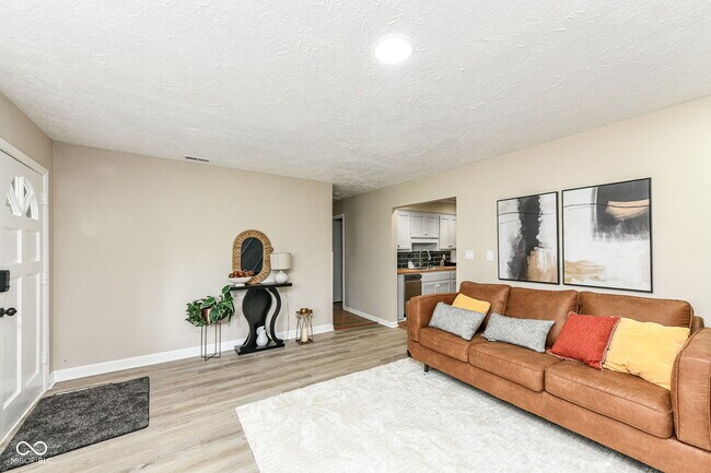 651 Fabyan Rd