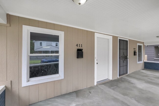409 N Oakland Ave Unit 411