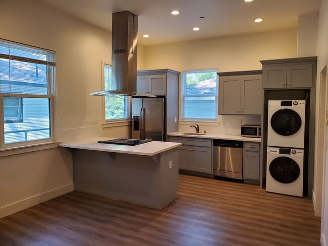 Photo - 2031 3rd St Unit 2031 3rd St #200