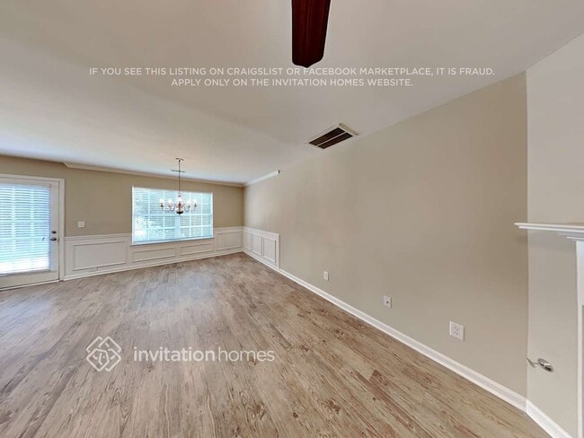 Photo - 209 Hidden Creek Point