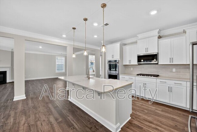 Photo - 7172 Sylvan Retreat Dr