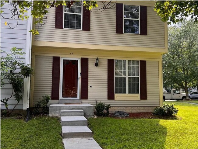 Building Photo - 13 Dinsdale Ct Rental