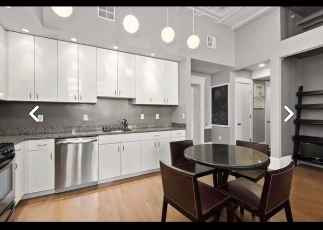 Photo - 28 Adams St Unit 207