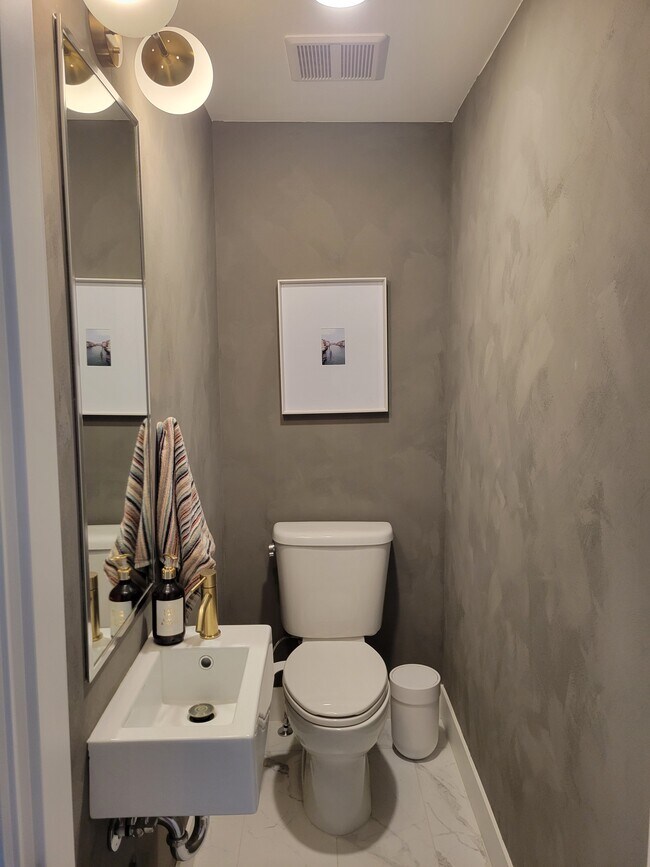 Photo - 2267 Mckenzie Rd