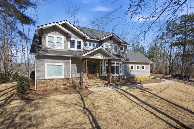 401 Promontory Ridge