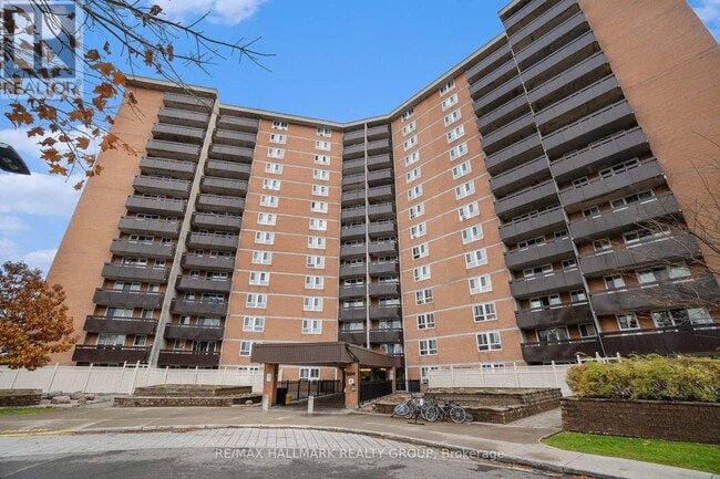 Photo - 2000 Jasmine Crescent Unité 1002