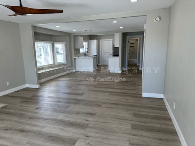 Photo - 1519 W 22nd Pl