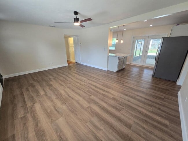 Photo - 2921 Sunset Rd