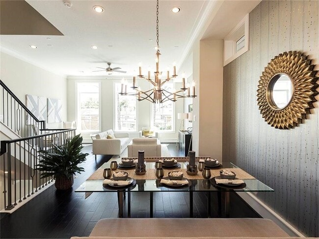 Photo - 1208 Bartlett St