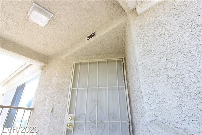 Photo - 2 Bedroom Condo w/ 1 CAR GARAGE Unit 2068