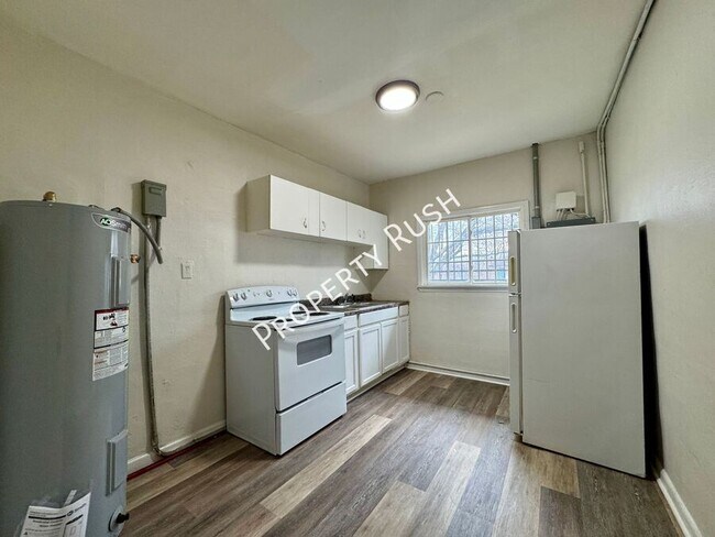 Photo - 3605 Dorris St