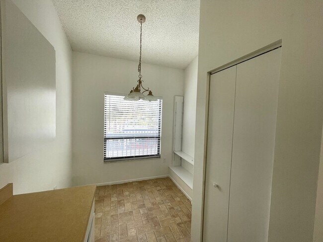 Photo - Spacious 2Bed/2Bath Condo for Rent!! Sarasota