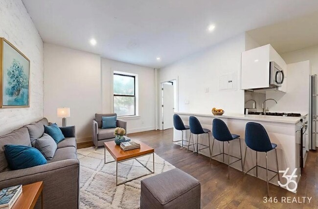 Photo - 44th Street Apartment Unit 8